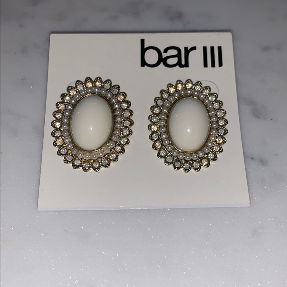 White Fashion Earrings
